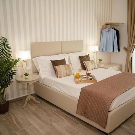 Porta Aragonese Luxury Rooms Palermo Eksteriør billede