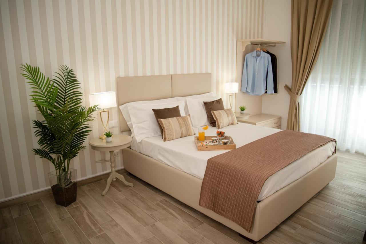 Porta Aragonese Luxury Rooms Palermo Eksteriør billede