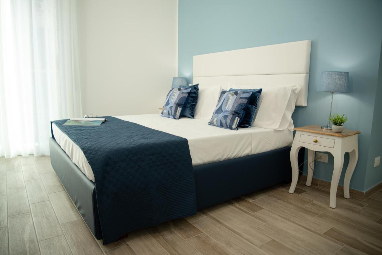 Porta Aragonese Luxury Rooms Palermo Eksteriør billede