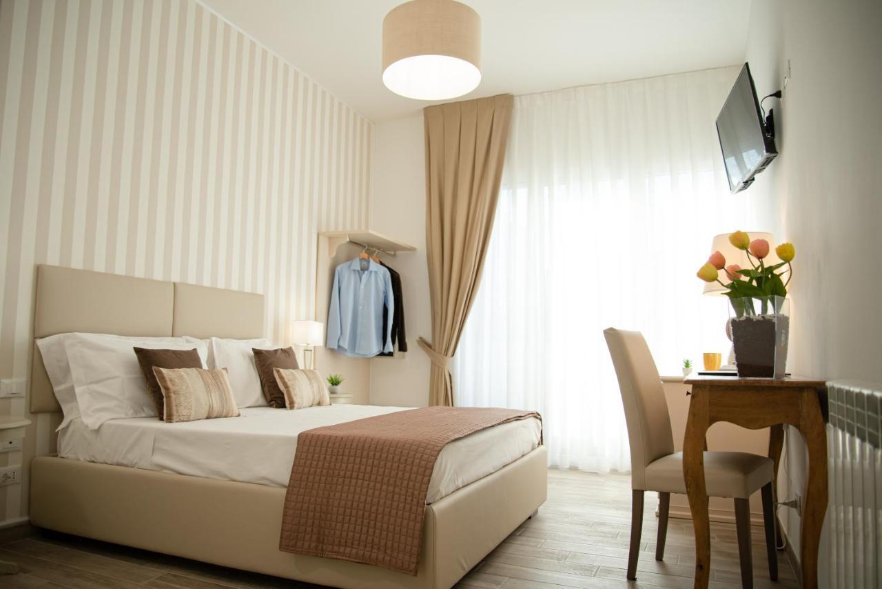 Porta Aragonese Luxury Rooms Palermo Eksteriør billede
