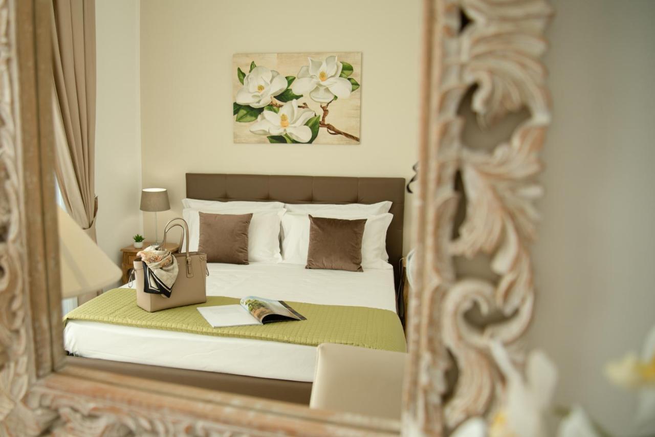 Porta Aragonese Luxury Rooms Palermo Eksteriør billede