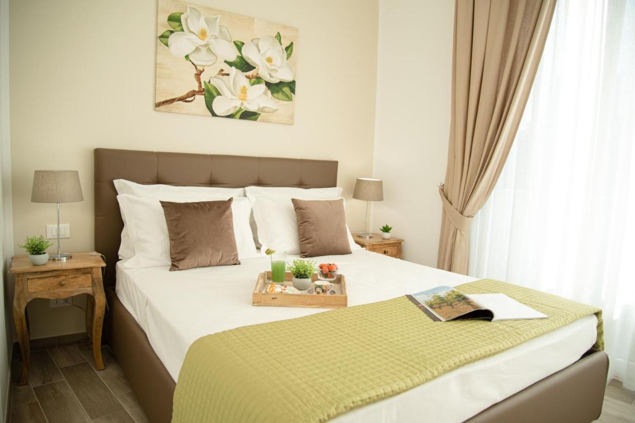 Porta Aragonese Luxury Rooms Palermo Eksteriør billede