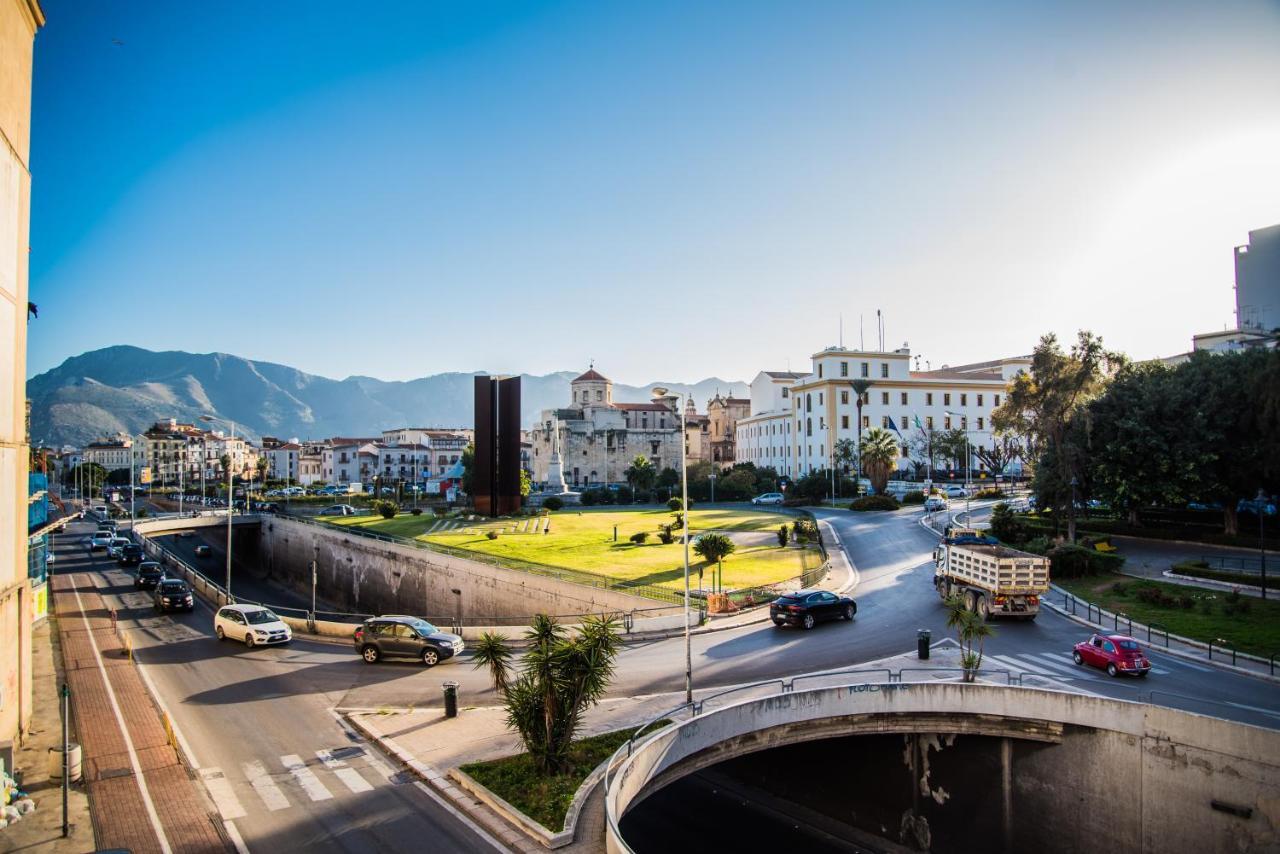 Porta Aragonese Luxury Rooms Palermo Eksteriør billede