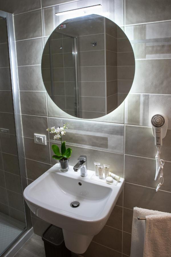 Porta Aragonese Luxury Rooms Palermo Værelse billede